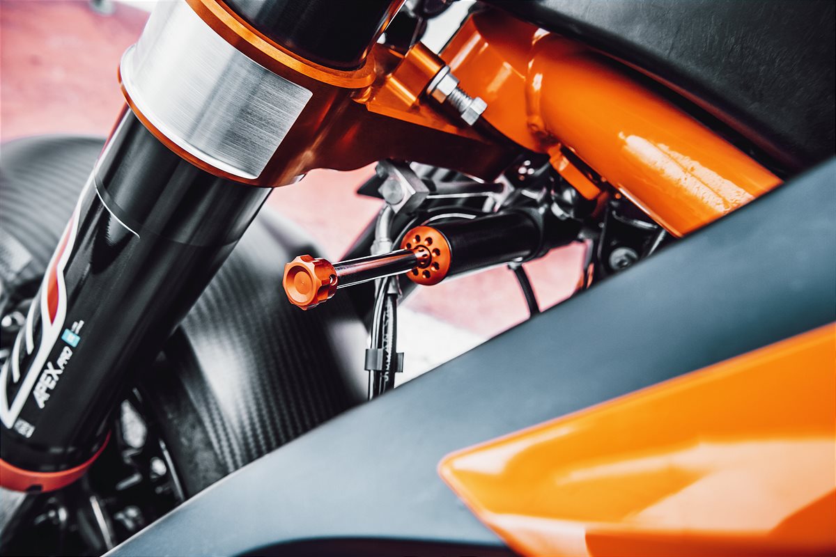 WP APEX PRO 7117 STEERING DAMPER