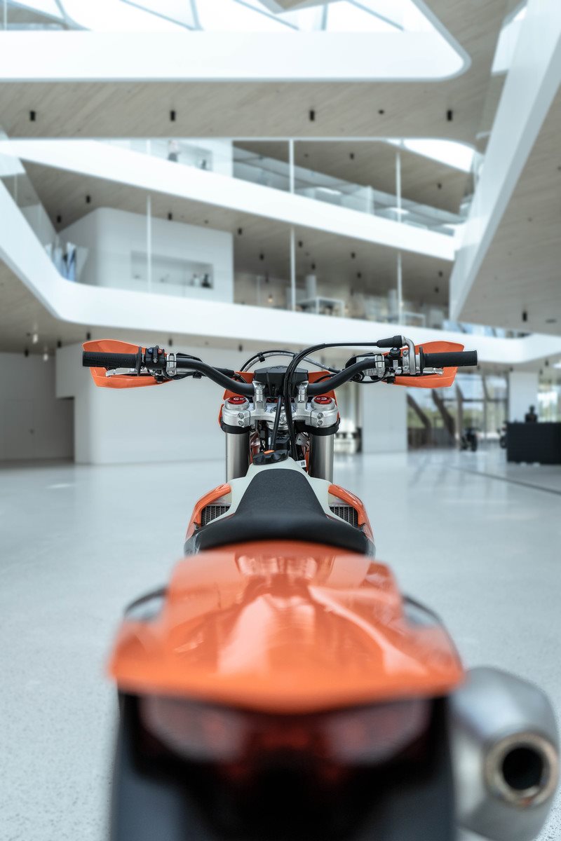 WP_SuspensionsShoot_2008-11_Final