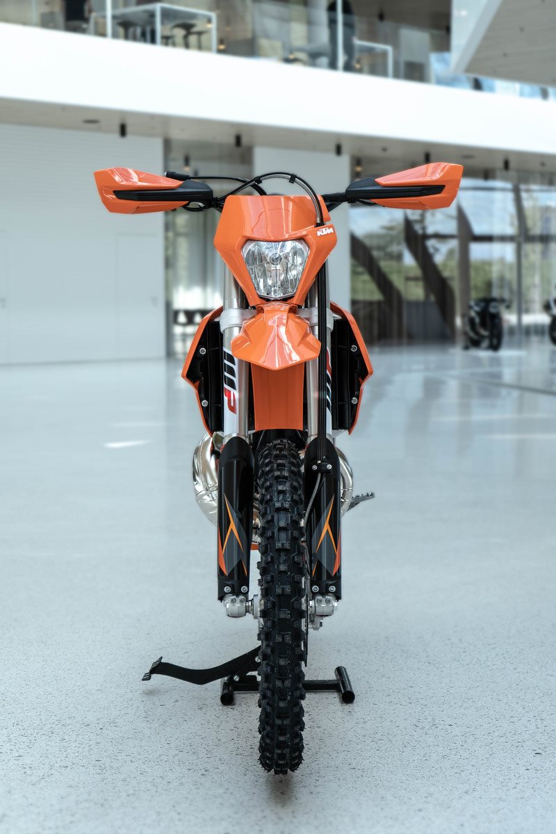 WP_SuspensionsShoot_2008-26_Final