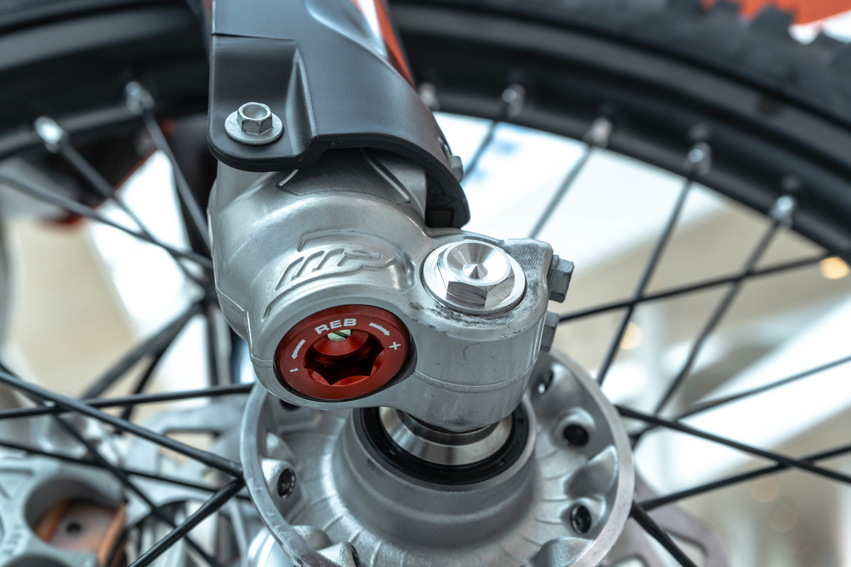 WP_SuspensionsShoot_2008-52_Final