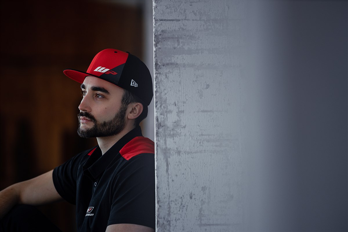 WP REPLICA TEAM WEAR