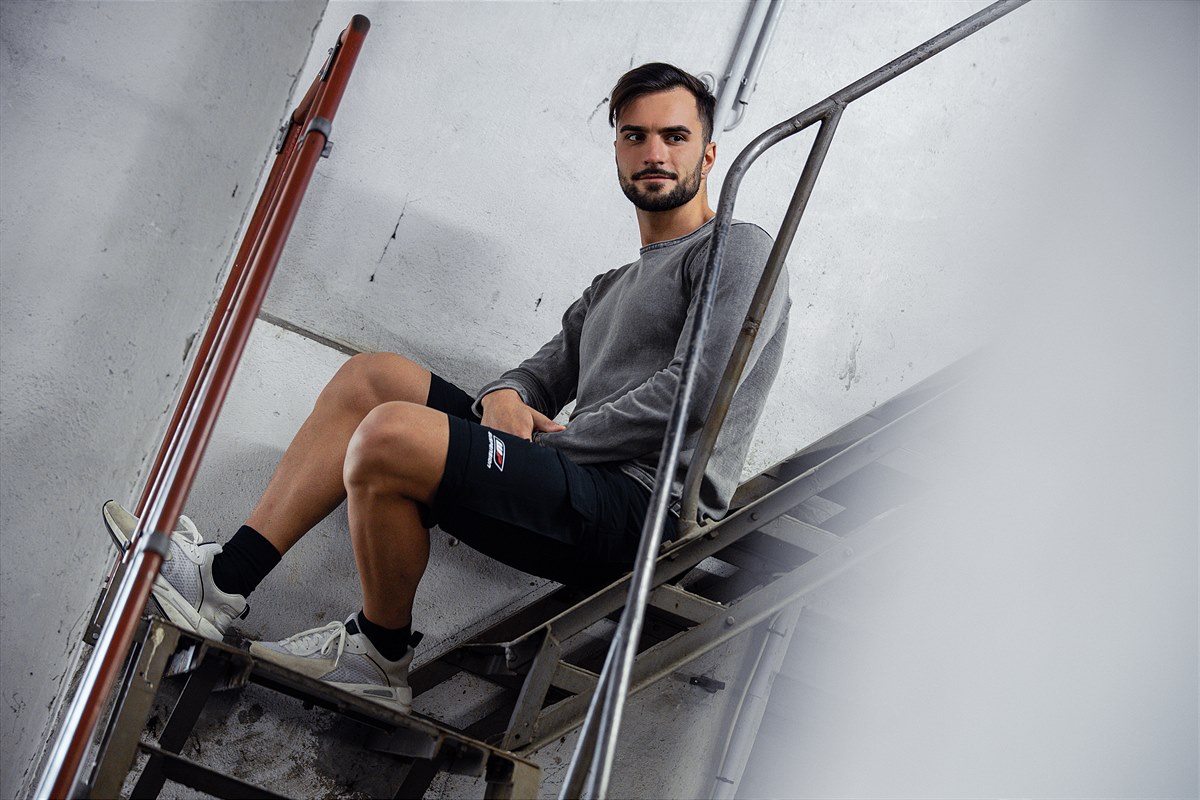 WP REPLICA TEAM WEAR