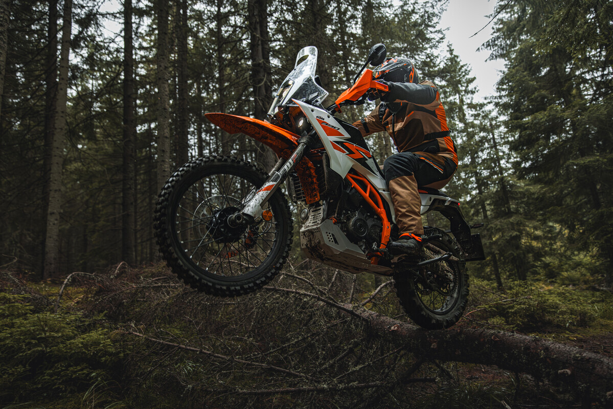 647179_MY25 KTM 390 ADVENTURE R_KTM 390 ADVENTURE range_11777